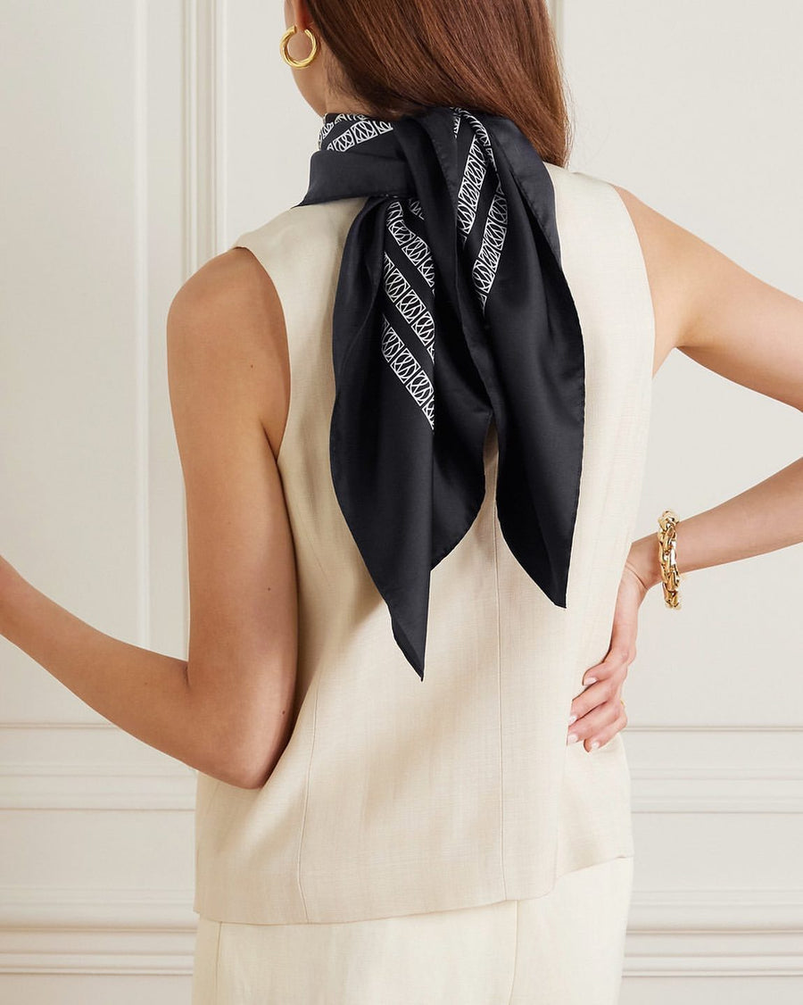 NO. 5 | 80 CM | LONGER SHIPPING - DELIVERY AUGUST 15 - lescarf