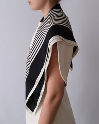 lescarf | silk scarf | No. 2 - 90 cm