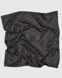 LEO SCARF | GREY | 80 CM – lescarf