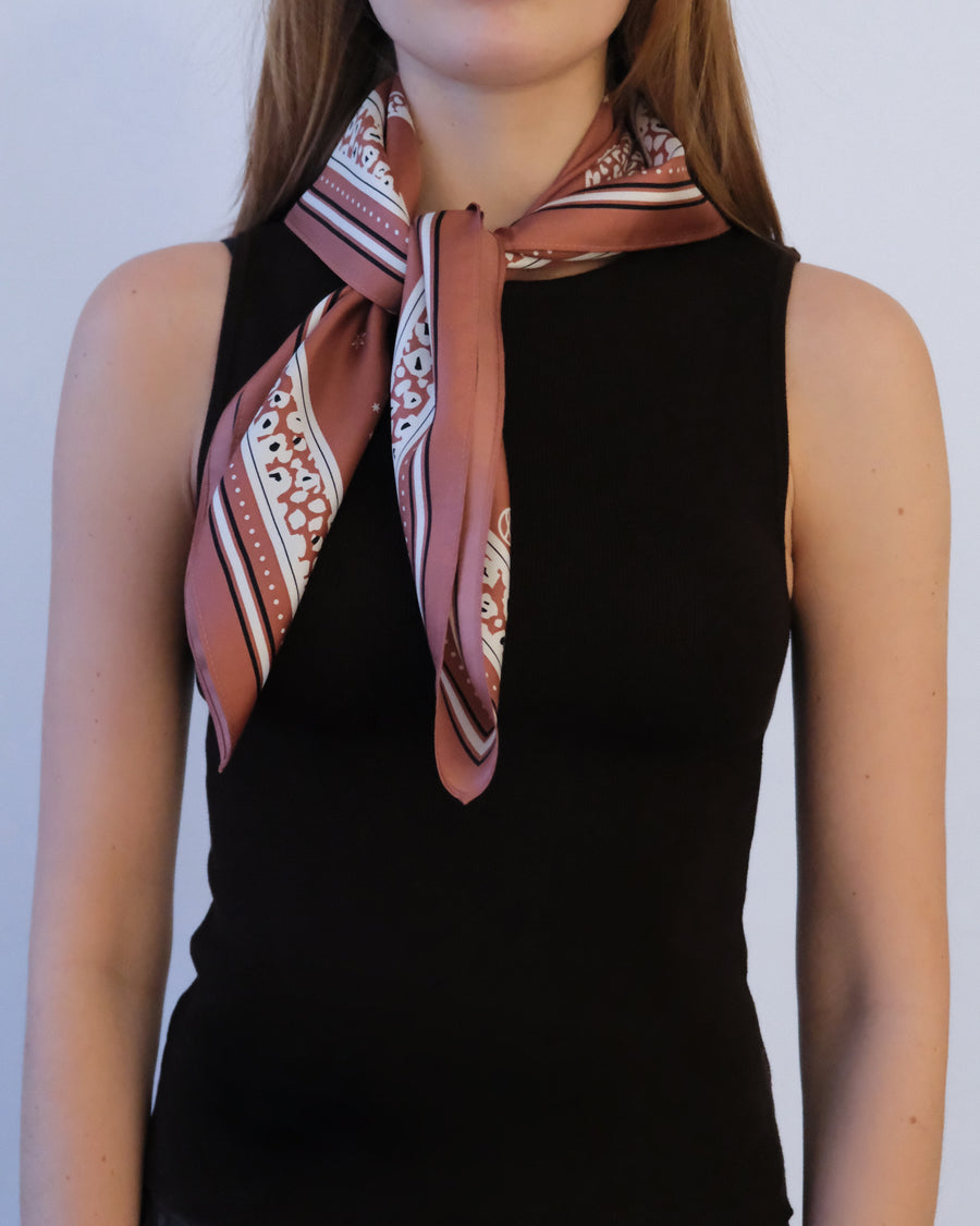 ZODIAC SCARF | GEMINI | TERRACOTTA | 65 CM – lescarf