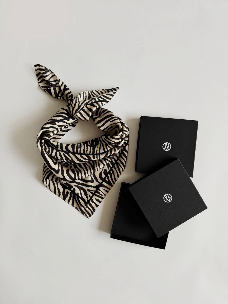 LESCARF GIFT BOX